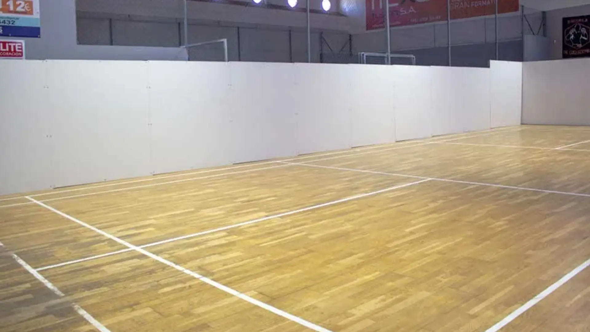 Pista de fútbol 3x3 en Alzira — Tenisquash